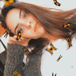 Meet your Posher, Kara